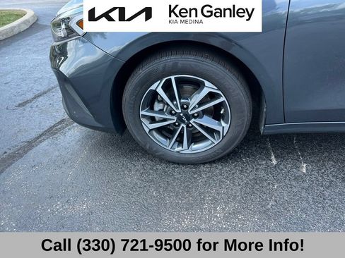 Certified 2024 Kia Forte LXS w/ LXS Technology Package FWD image 17