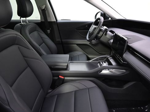 New 2026 Lincoln Nautilus Premier w/ Equipment Group 102A AWD/4WD image 16