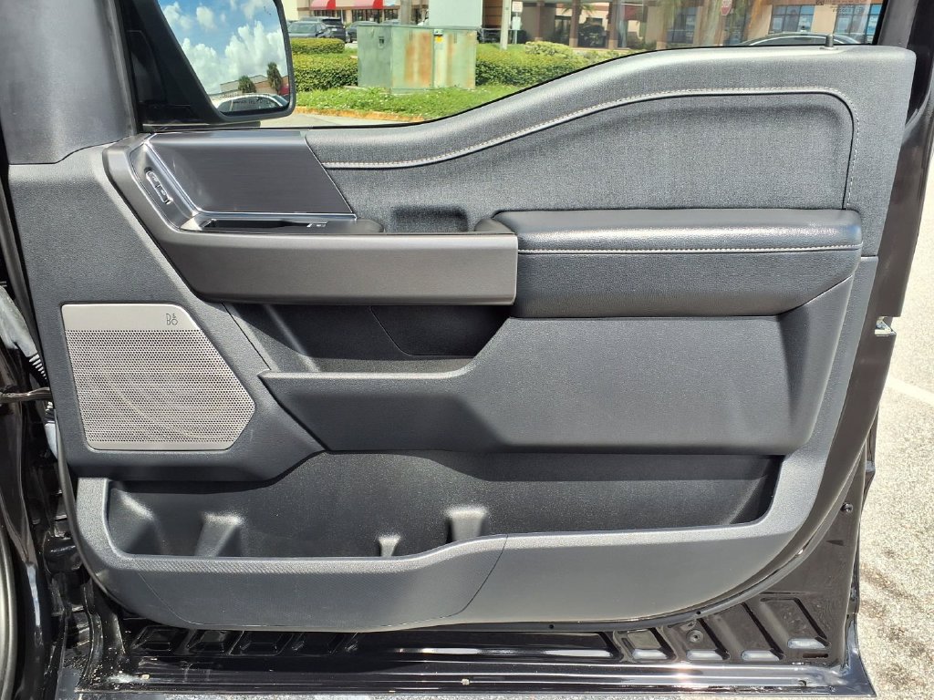 Used 2024 Ford F150 Lariat AWD/4WD image 15