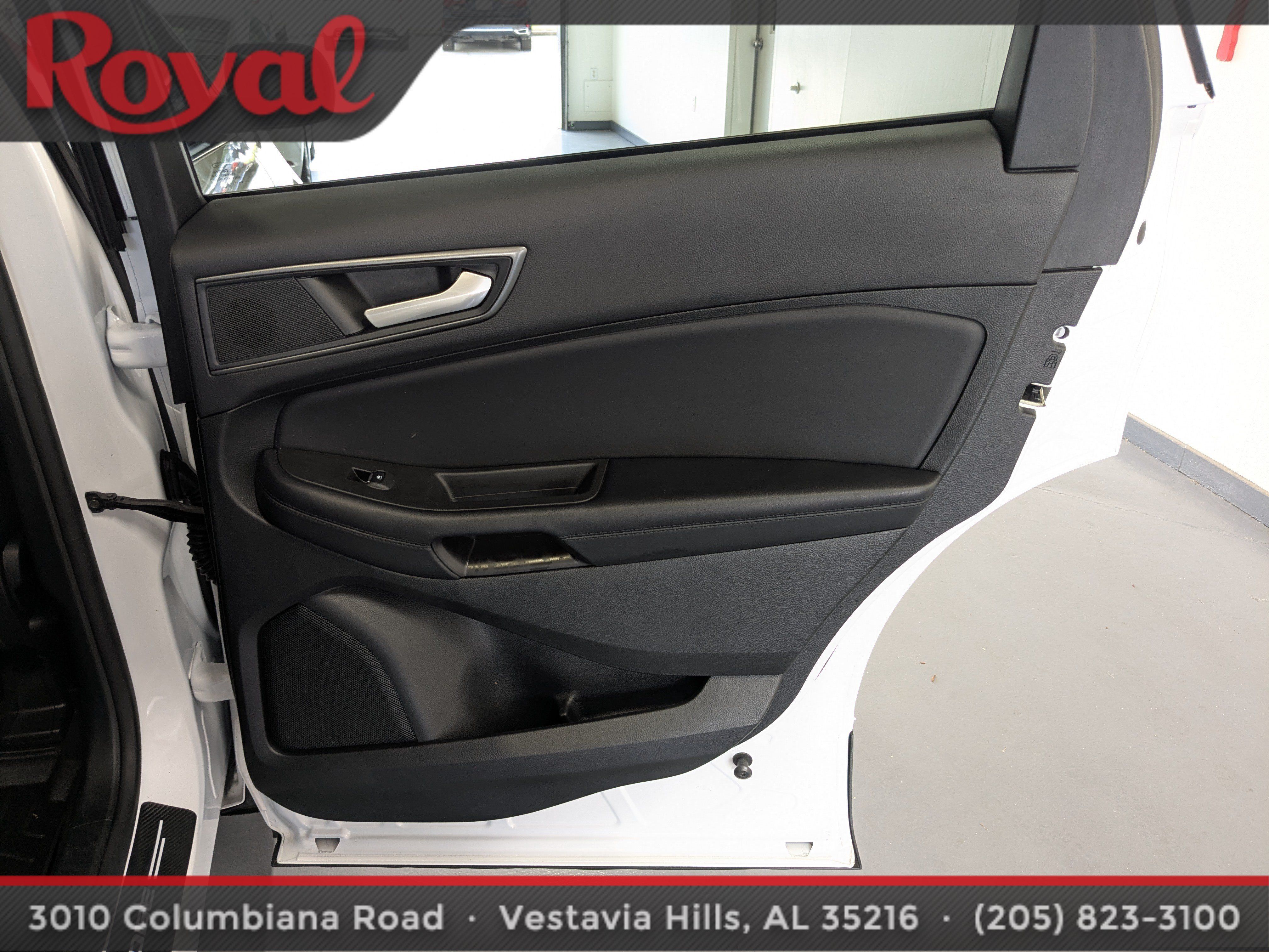Used 2023 Ford Edge SE w/ Black Appearance Package AWD/4WD image 9