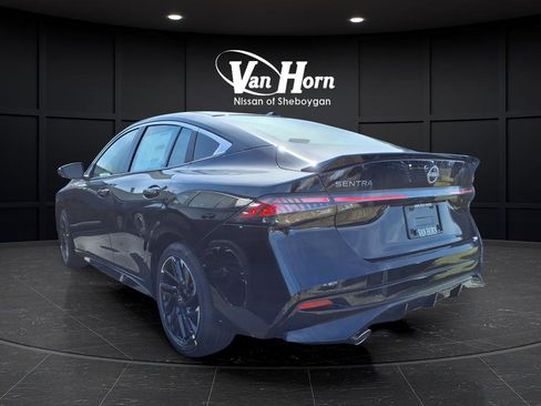 New 2026 Nissan Sentra SR w/ Floor Mat Package FWD image 6