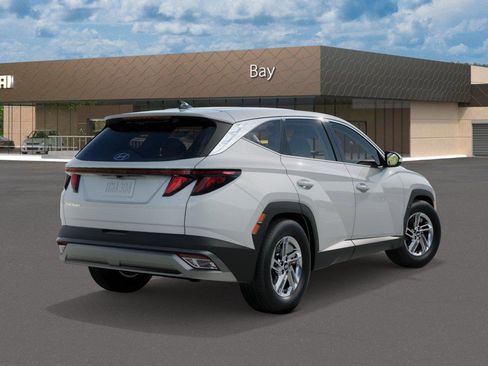 New 2026 Hyundai Tucson SE image 4