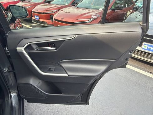 Certified 2022 Toyota RAV4 XLE Premium AWD/4WD image 12