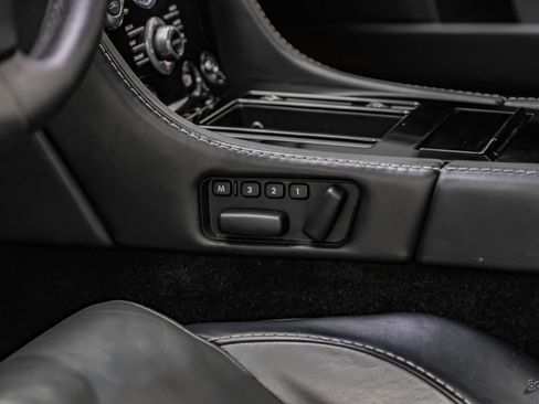 Used 2014 Aston Martin V8 Vantage S RWD image 56