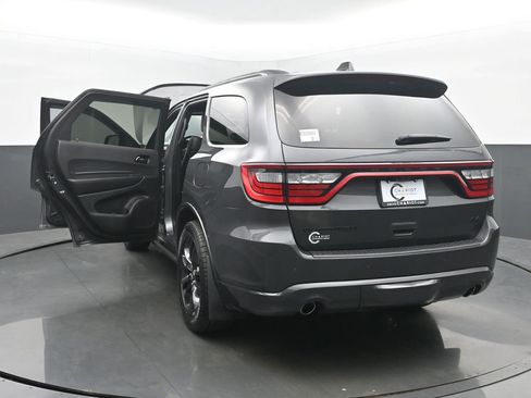 Used 2023 Dodge Durango R/T w/ Blacktop Package RWD image 27