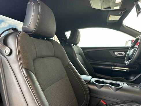 Used 2024 Ford Mustang Coupe RWD image 19