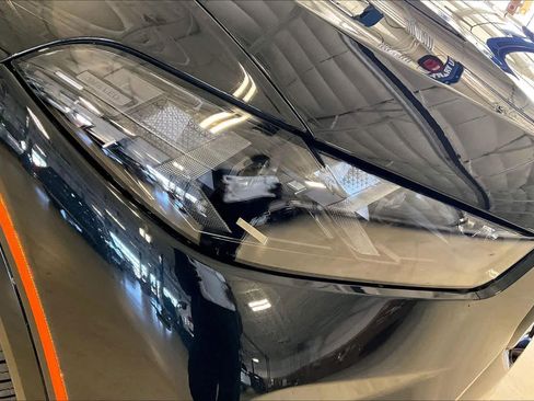 New 2026 BMW X5 xDrive40i w/ M Sport Package image 13