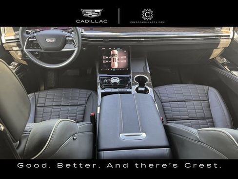 Used 2025 Cadillac Escalade ESV Sport Platinum AWD/4WD image 12