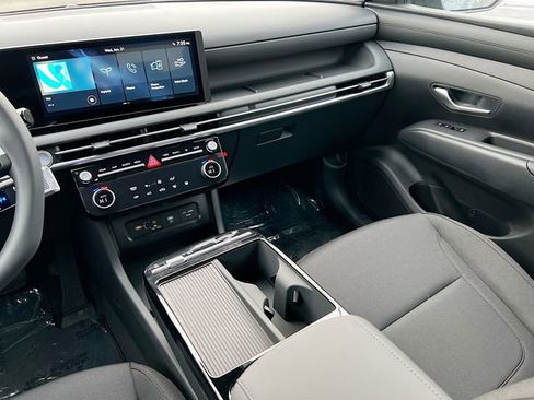 Used 2026 Hyundai Tucson Blue SE image 21