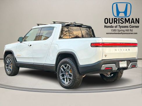 Used 2022 Rivian R1T Adventure image 3