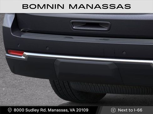 New 2026 Chevrolet Suburban LS image 14