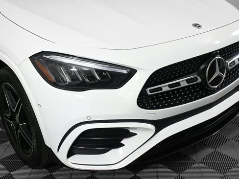 Certified 2025 Mercedes-Benz GLA 250 image 35