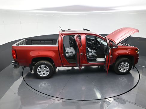 Used 2015 Chevrolet Colorado LT w/ Luxury Package image 14