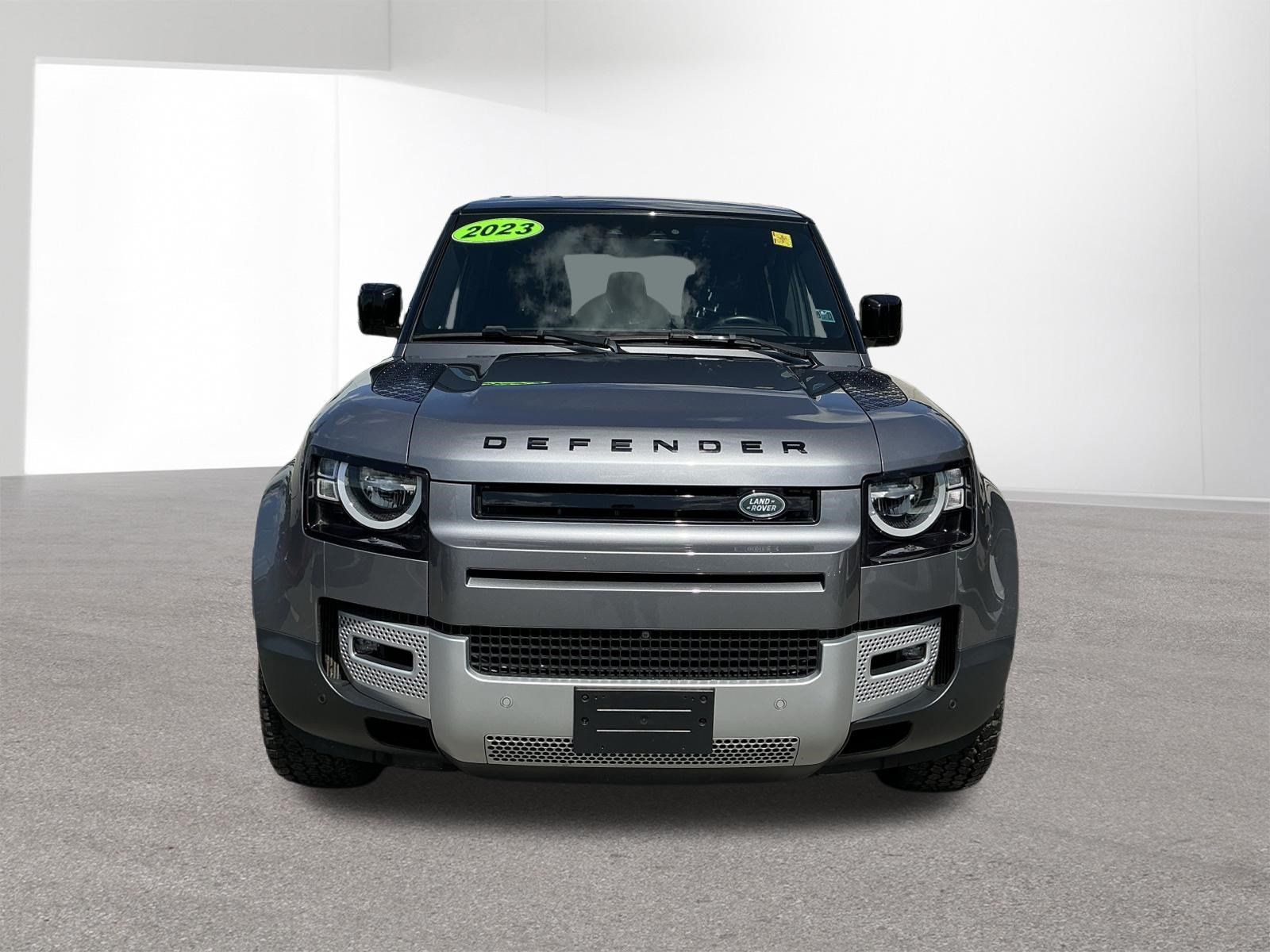 Used 2023 Land Rover Defender 110 S AWD/4WD image 8