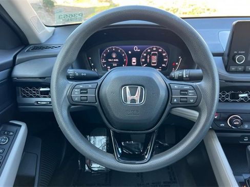 Used 2023 Honda Accord EX image 24
