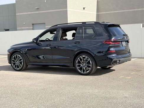 New 2026 BMW X7 M60i w/ Executive Package AWD/4WD image 7