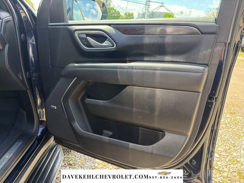 Used 2023 Chevrolet Tahoe LT w/ Luxury Package AWD/4WD image 27
