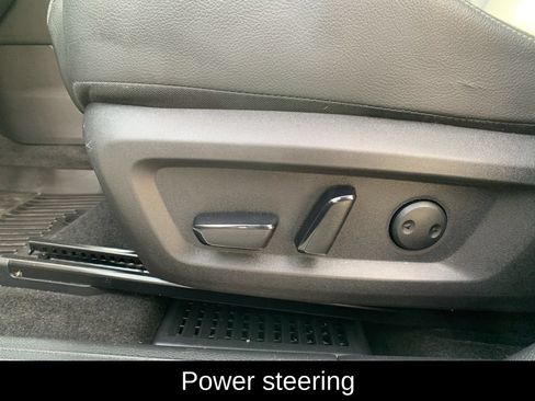 Certified 2021 Nissan Rogue SL w/ Premium Package AWD/4WD image 16