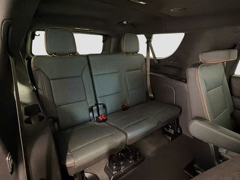 Used 2025 GMC Yukon XL AT4 w/ Premium Trailering Package image 24