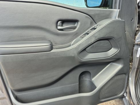 Used 2026 Nissan Frontier S AWD/4WD image 14