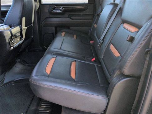 Used 2024 GMC Sierra 2500 AT4 w/ AT4 Premium Plus Package AWD/4WD image 26