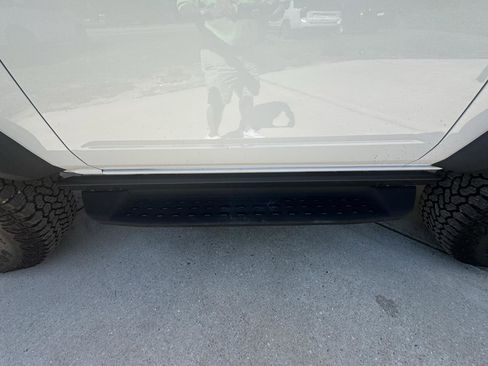 Used 2025 Ford Bronco Badlands AWD/4WD image 27