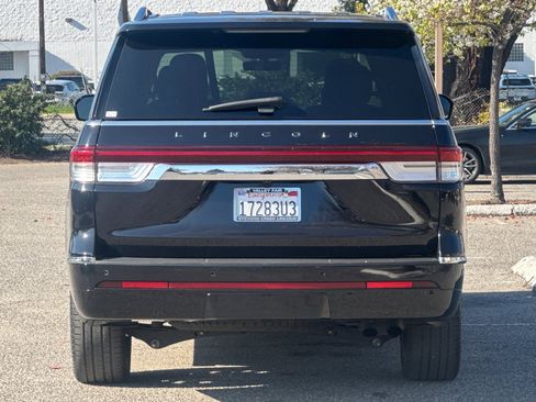 Used 2022 Lincoln Navigator L Black Label image 5