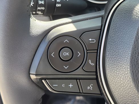 Certified 2022 Toyota RAV4 XLE Premium image 25