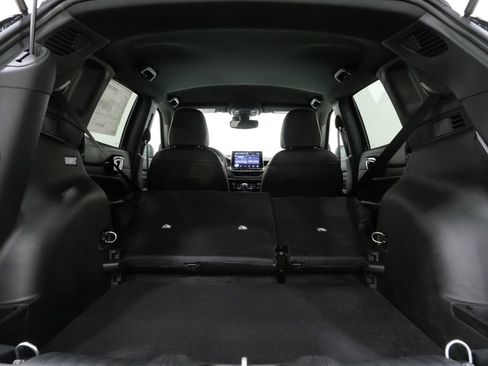 New 2026 Jeep Compass Limited image 27