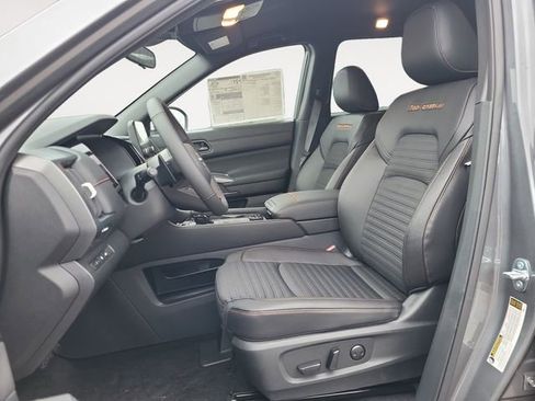 New 2025 Nissan Pathfinder Rock Creek image 11