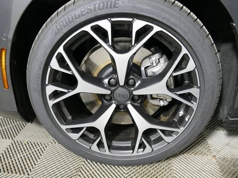 New 2026 Audi A6 Premium Plus image 9