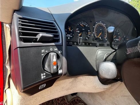Used 1992 Mercedes-Benz 300 SL image 34