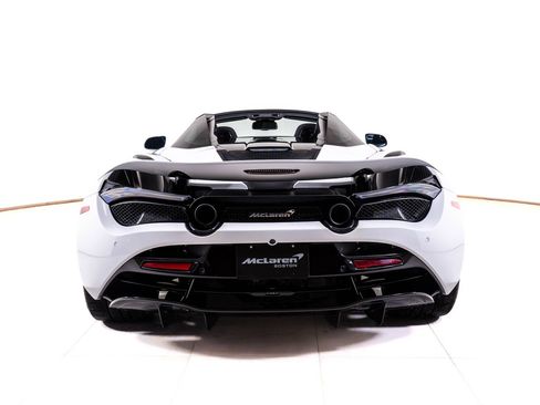 Used 2021 McLaren 720S Performance RWD image 6