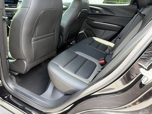 Used 2025 Chevrolet TrailBlazer ACTIV w/ Driver Confidence Package FWD image 20