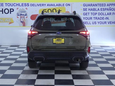 Used 2025 Subaru Forester Limited AWD/4WD image 5