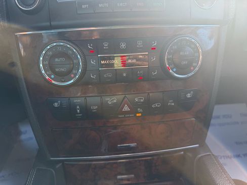 Used 2008 Mercedes-Benz GL 550 4MATIC image 21