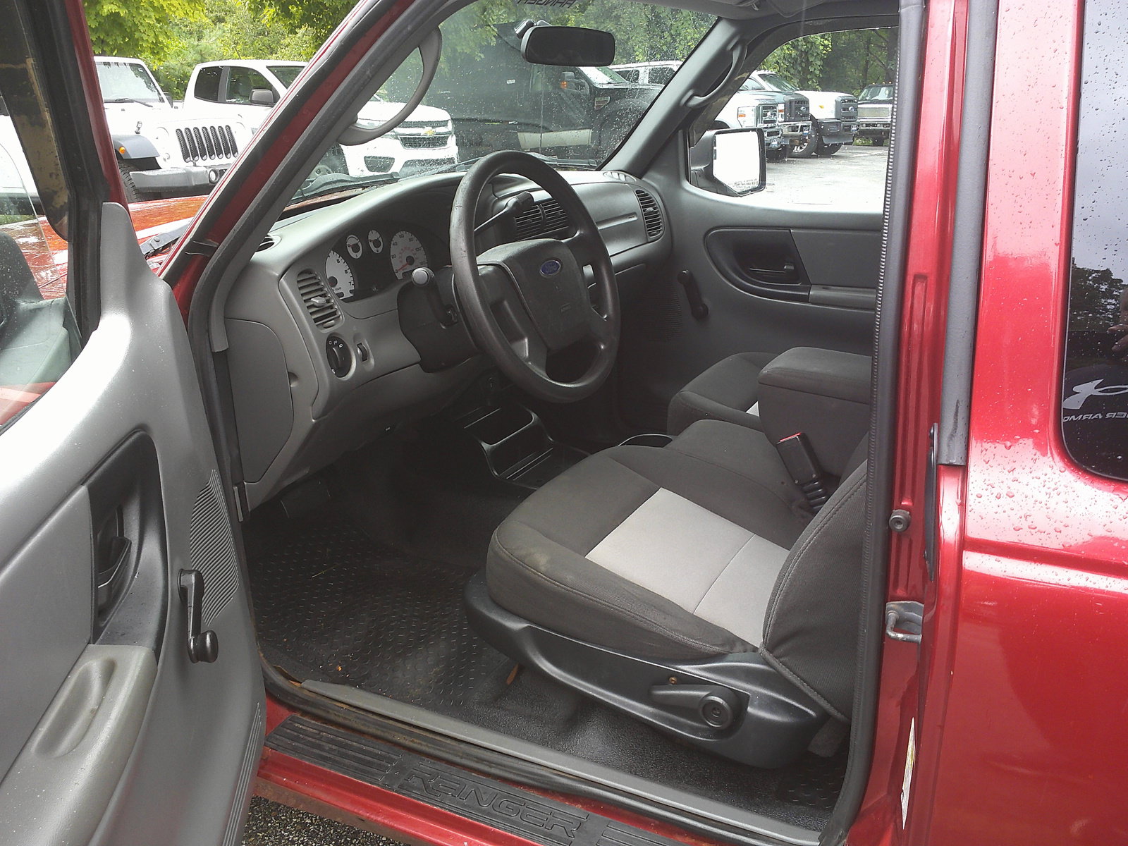 Used 2010 Ford Ranger XLT AWD/4WD image 5