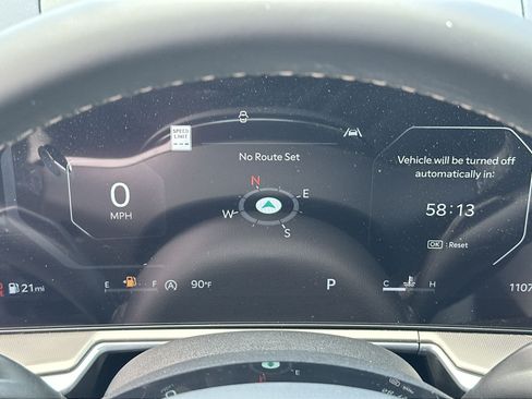 Used 2025 Kia Sorento SX FWD image 10
