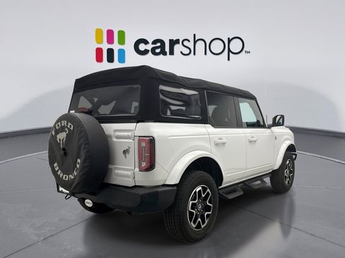 Used 2023 Ford Bronco Outer Banks image 5