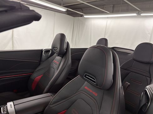 Used 2025 Mercedes-Benz CLE 53 AMG 4MATIC Cabriolet image 27
