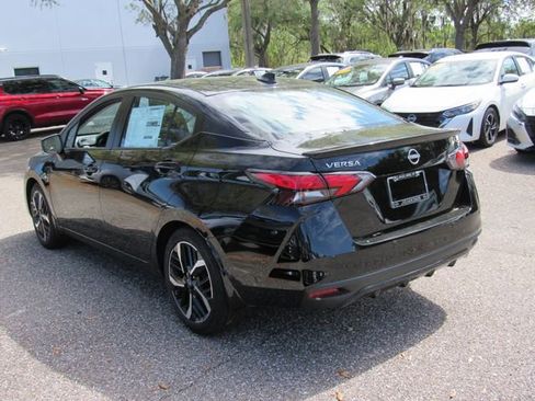New 2025 Nissan Versa SR w/ Trunk Package image 5