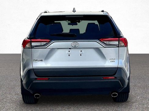 Certified 2021 Toyota RAV4 XLE Premium AWD/4WD image 6