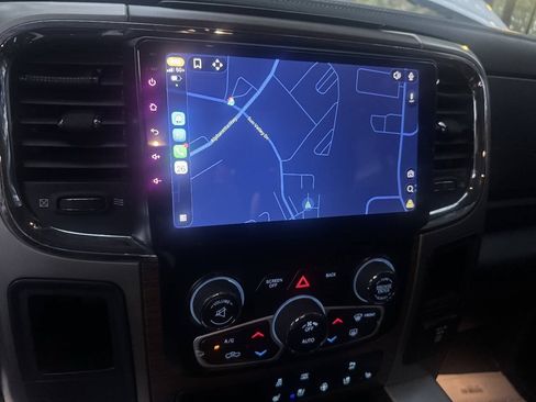 Used 2013 RAM 1500 Laramie RWD image 39
