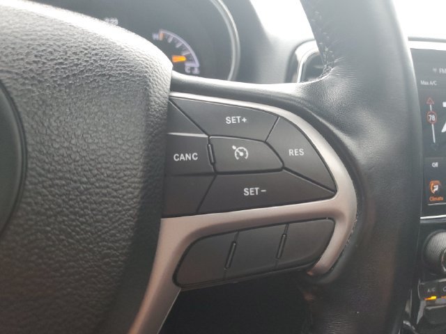 Used 2021 Jeep Grand Cherokee Laredo X AWD/4WD image 20
