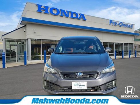 Used 2022 Subaru Impreza 2.0i Sport AWD/4WD image 2