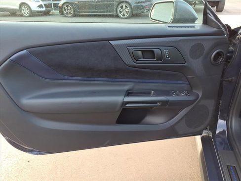 Used 2025 Ford Mustang Dark Horse image 12