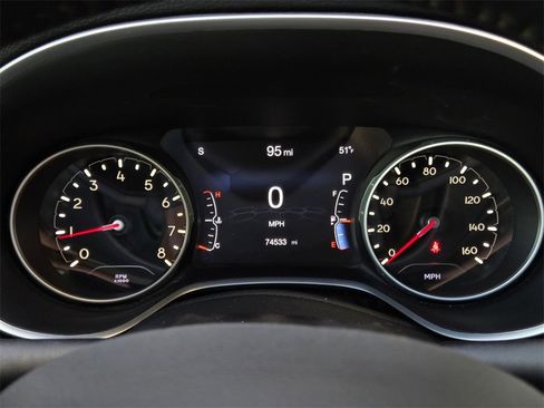 Used 2018 Jeep Compass Limited w/ Safe & Security Group image 30