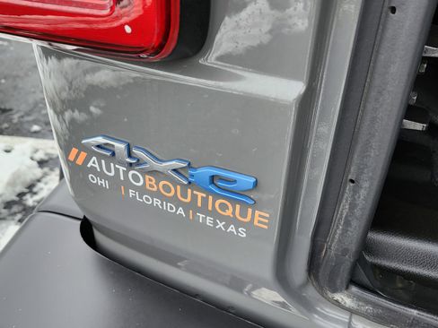 Used 2021 Jeep Wrangler Unlimited Sahara w/ Cold Weather Group image 25