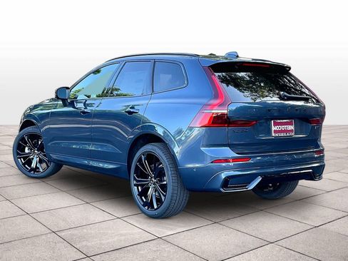 New 2026 Volvo XC60 B5 Ultra w/ Climate Package AWD/4WD image 3