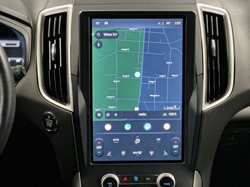 Certified 2023 Ford Edge SEL image 17